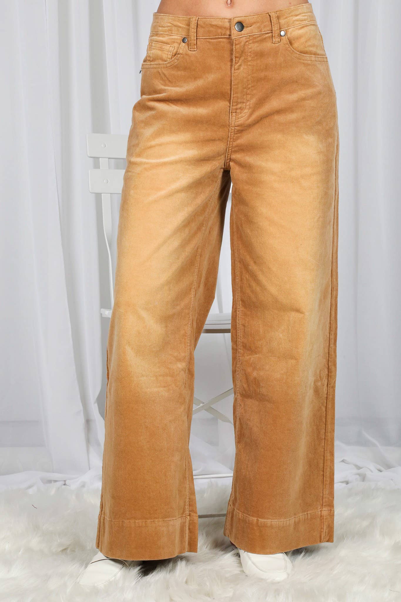 The Sweetwater Stroll Corduroy Cropped Pant