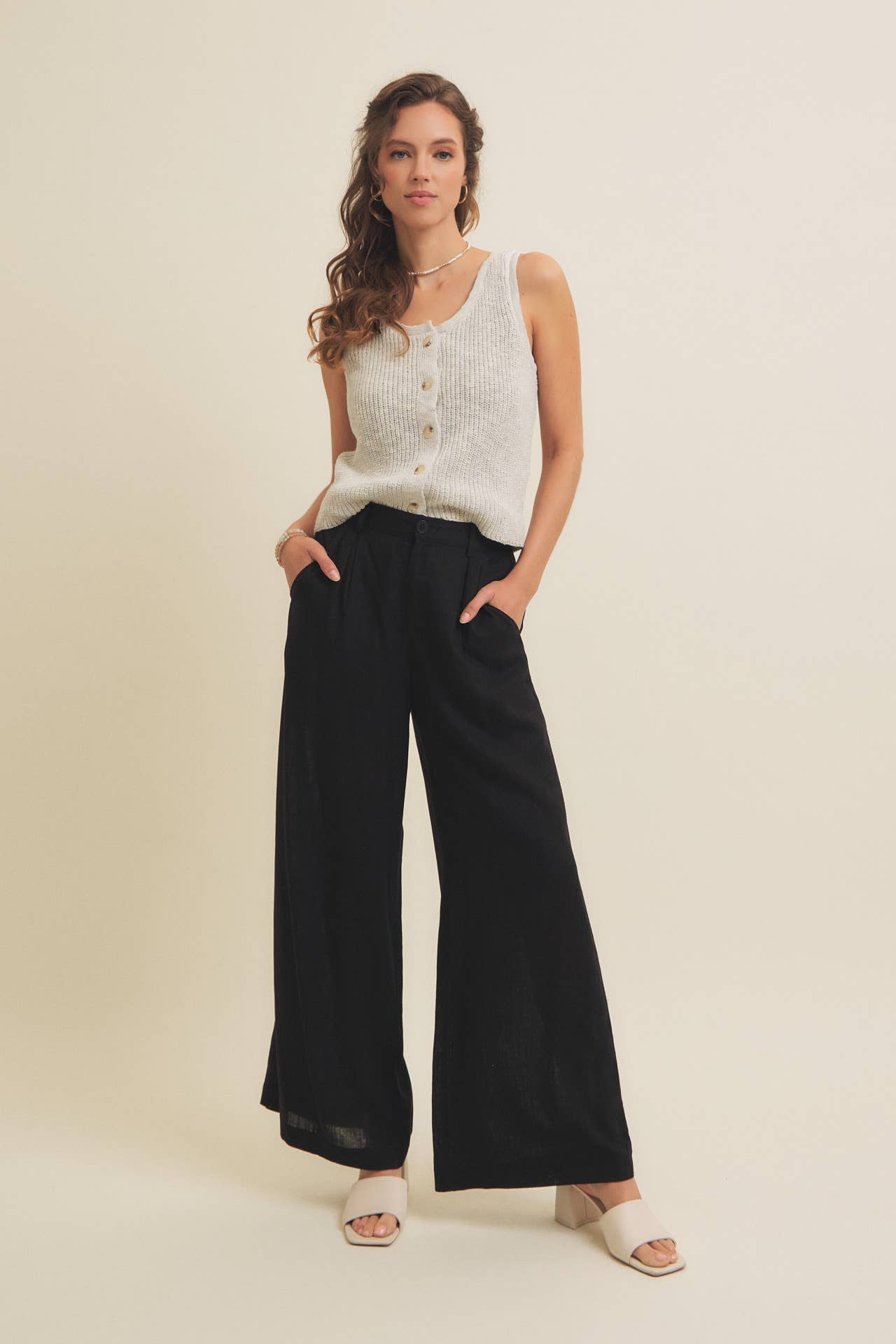 LINEN BLEND RELAXED FIT WIDE-LEG PANT