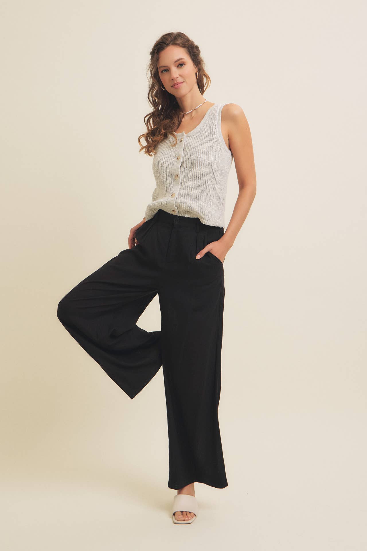 LINEN BLEND RELAXED FIT WIDE-LEG PANT
