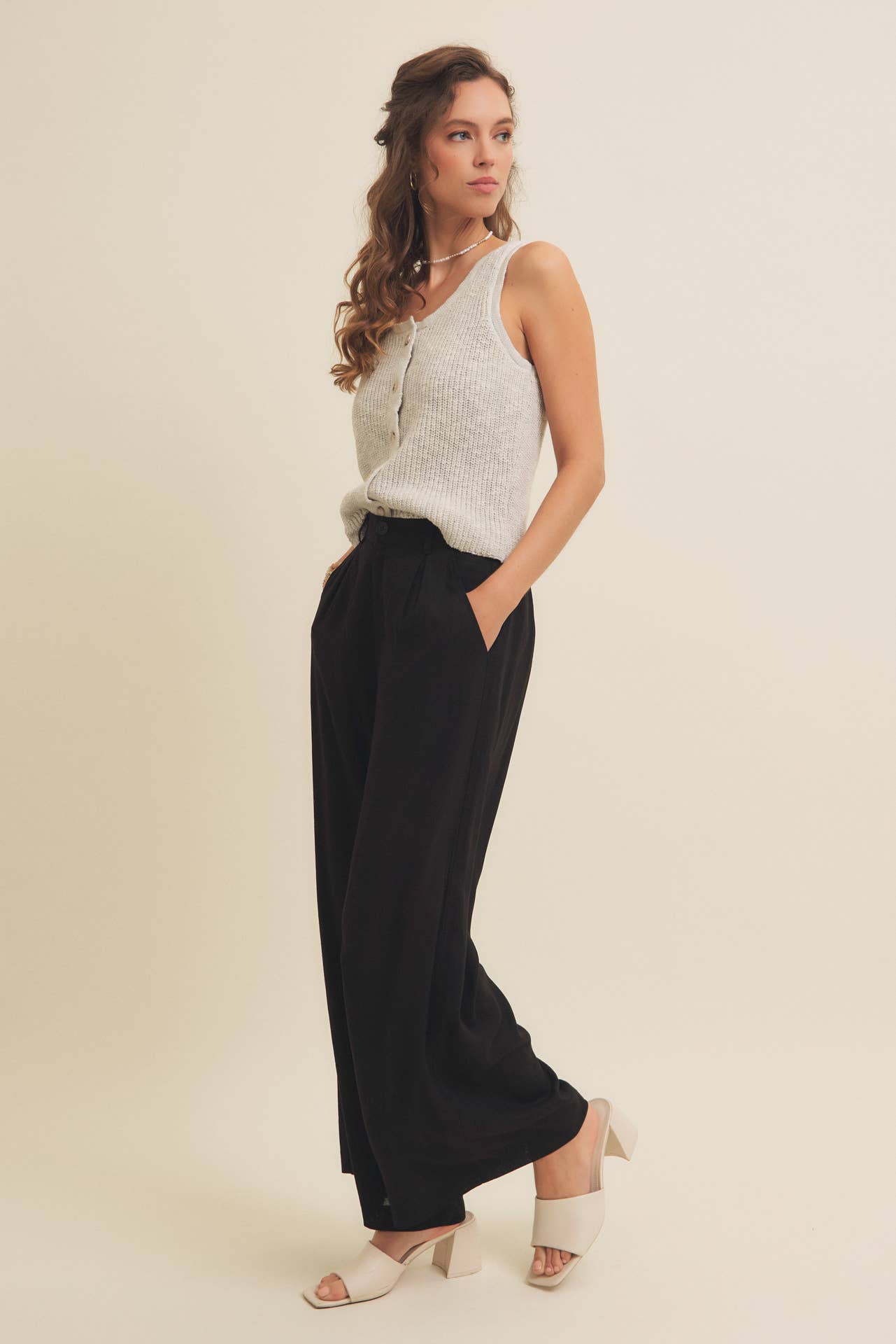 LINEN BLEND RELAXED FIT WIDE-LEG PANT