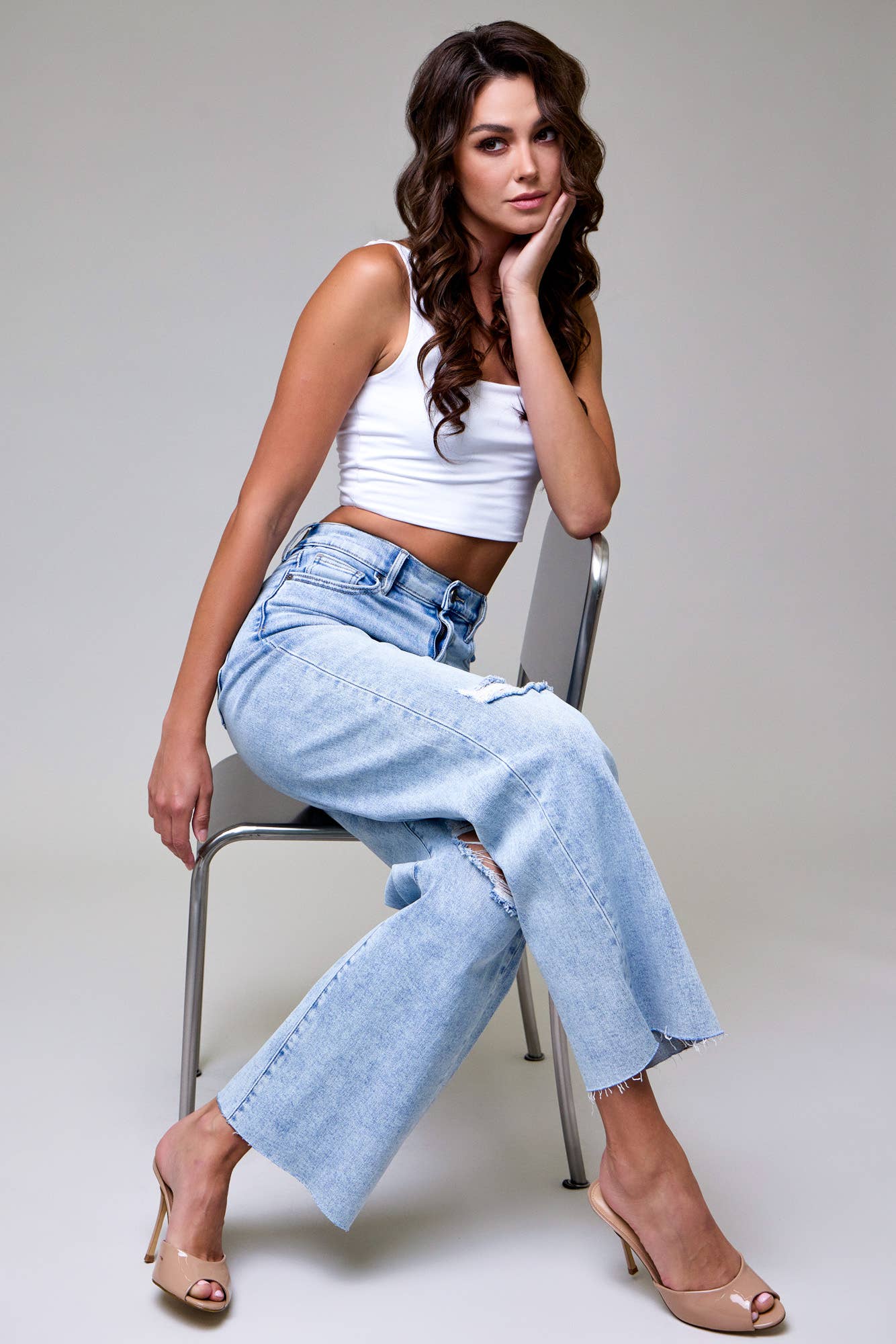 Logan Denim - Light Wash Knee Distressed Dad Jean